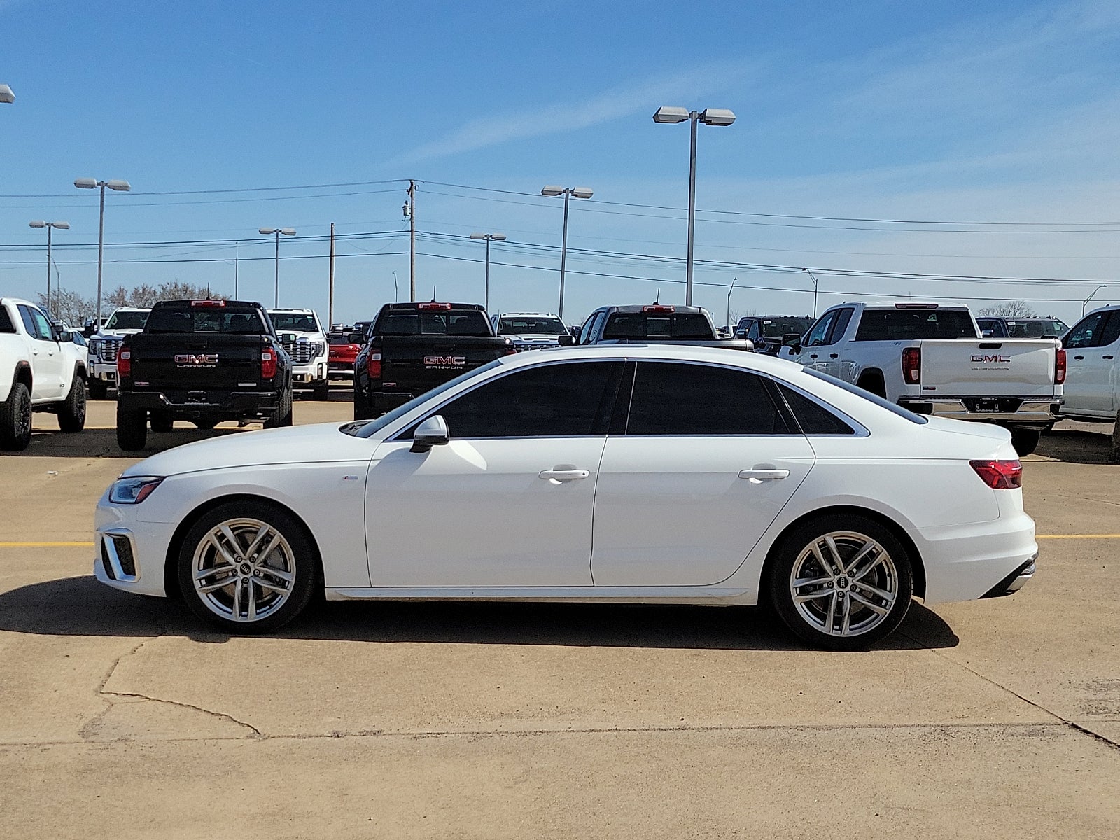 2023 Audi A4 Premium Plus 45 TFSI S line quattro S tronic