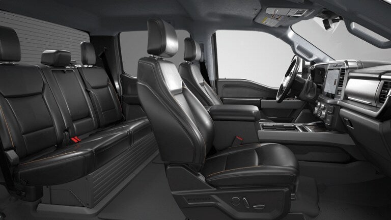 2026 Ford Super Duty F-350® Lariat®